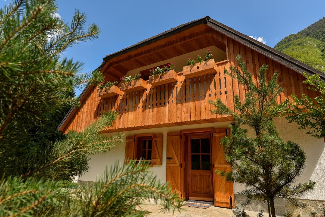 Julian Village Lepena Soča Exterior foto